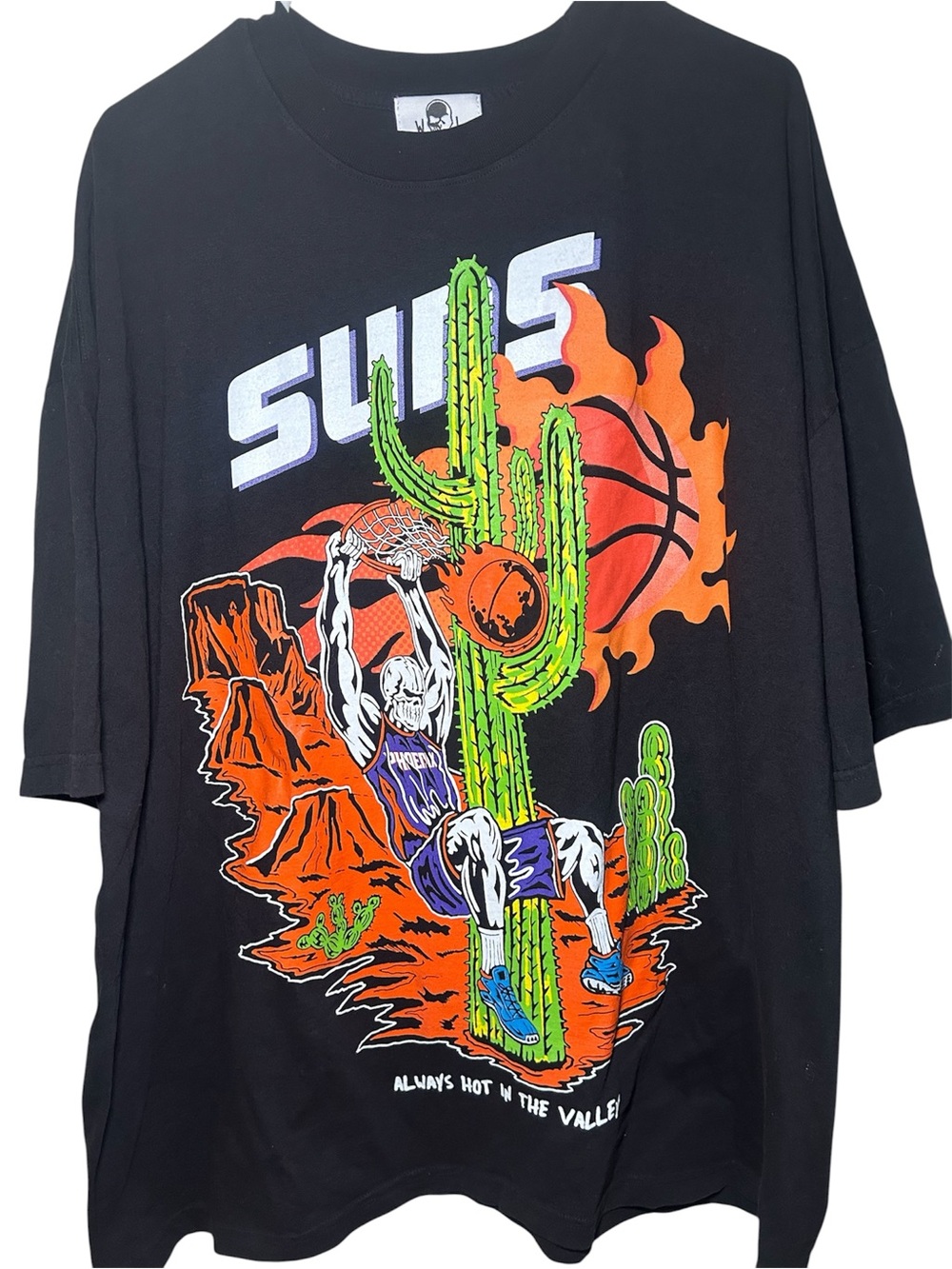 Sun Basketball Black Graphic Tee Team Logo Cactus Basketball Design NBA XXL